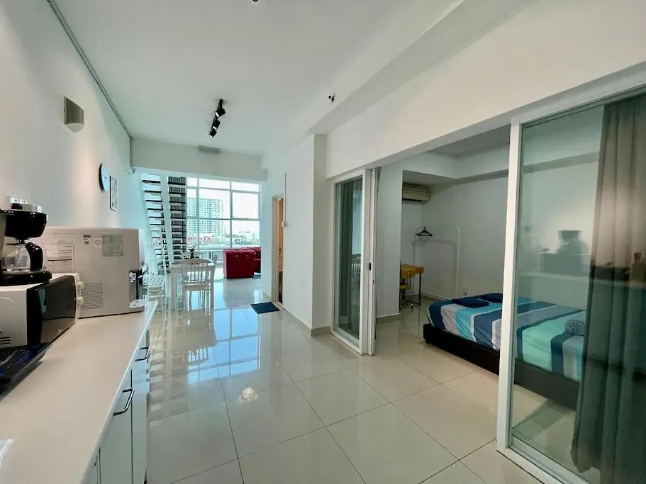公寓 Duplex Loft Maritime Suites Georgetown Karpal Singh Drive Sea City View